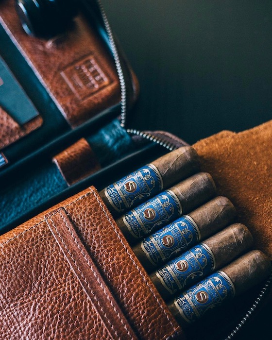 Serino Cigars in a Peter James Case